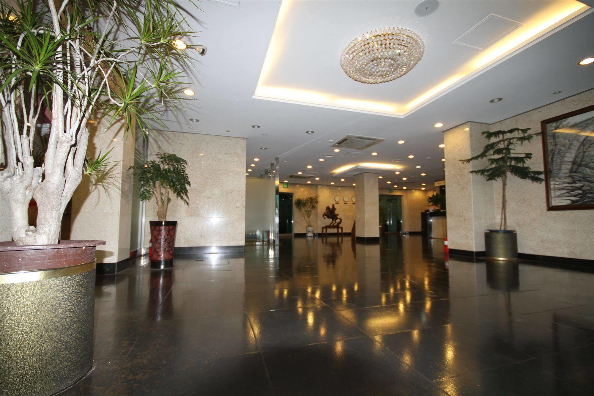 Prime In Seoul Hotel Esterno foto